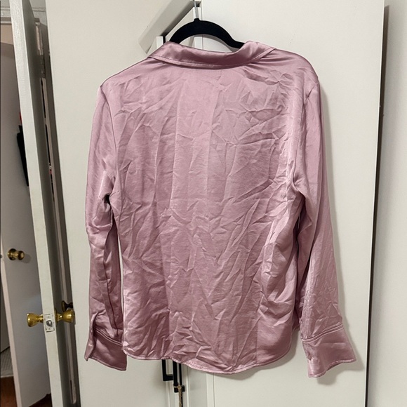 Open Edit Dusty Pink Satin Button-Front Blouse - Picture 3 of 3